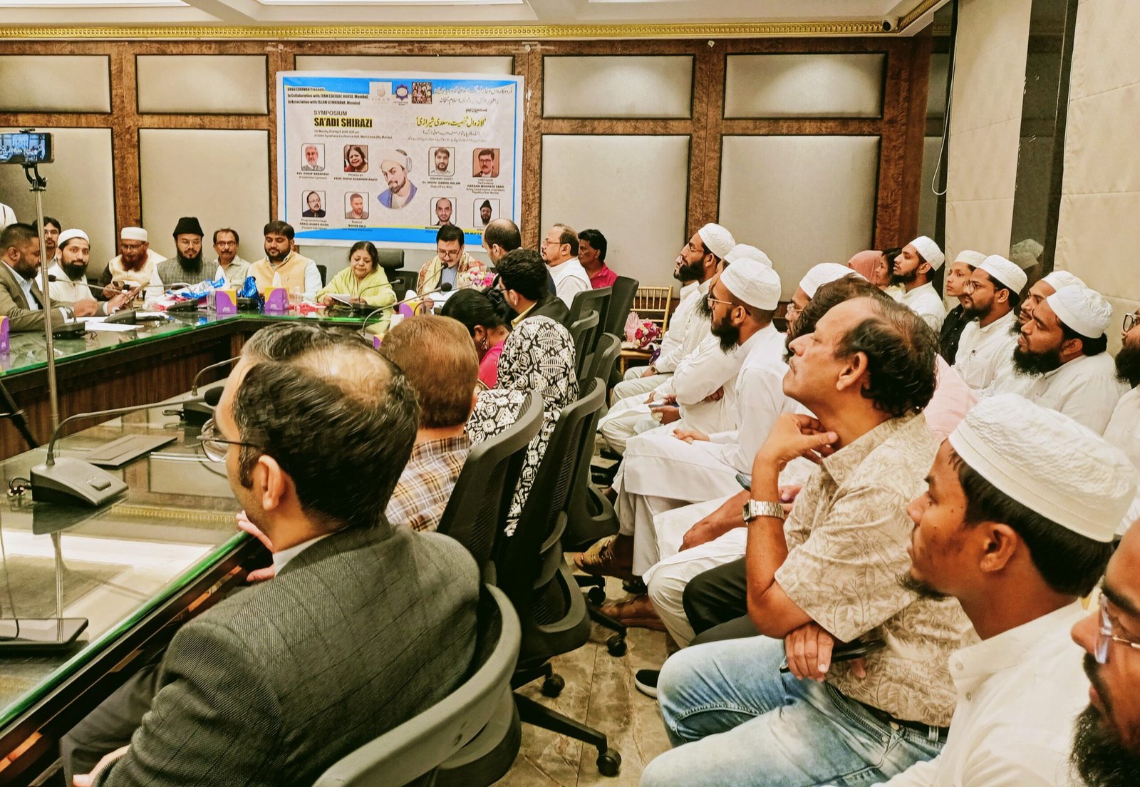 اسلام جمخانہ میں سعدی شیرازی اور فارسی زبان و ادب پر ایک ادبی نشست کا انعقاد