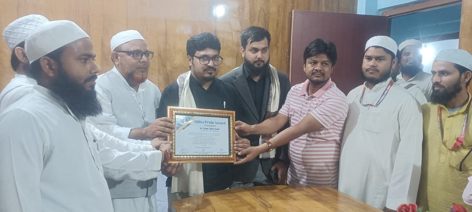 ملت ٹائمز کے بانی چیف ایڈیٹر جناب شمس تبریز قاسمی کو ملت پرائیڈ ایوارڈ